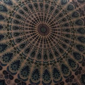 Meet your Posher, Mia